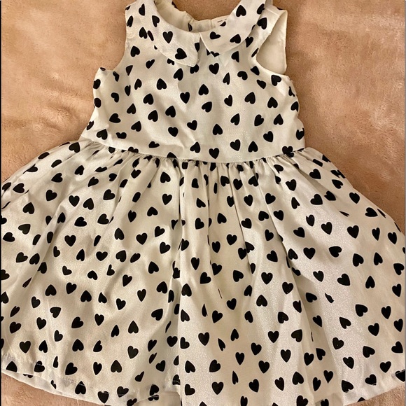 Gorgeous Carter’s dress - Picture 2 of 3